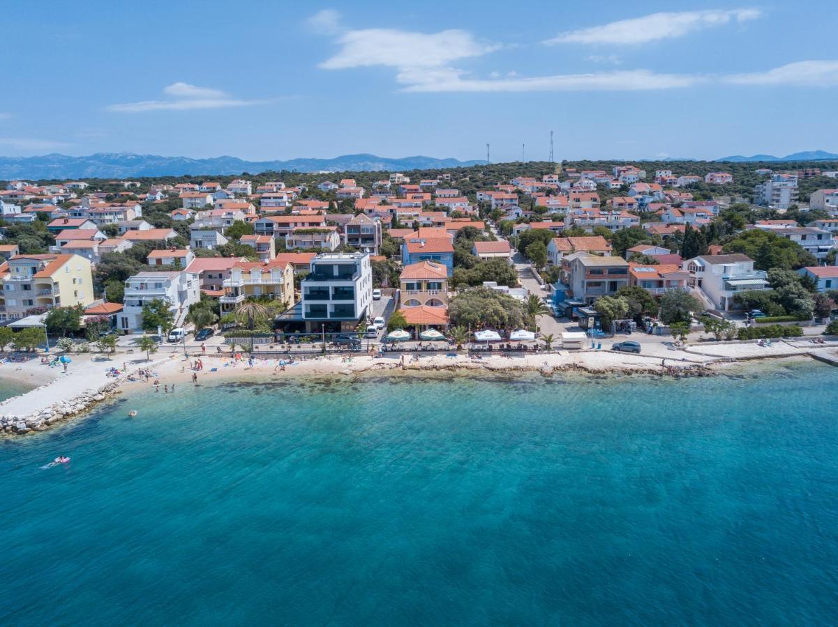 Apartmani Plazibat Mandre Exterior photo