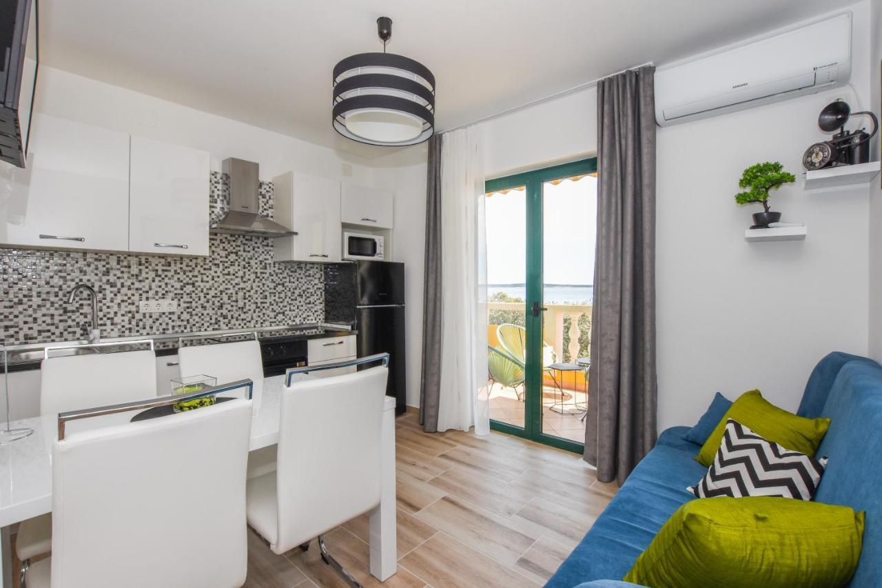 Apartmani Plazibat Mandre Exterior photo