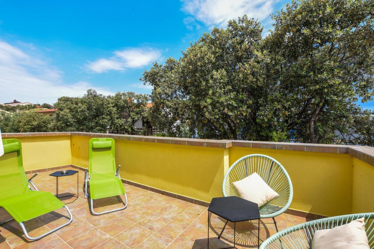Apartmani Plazibat Mandre Exterior photo